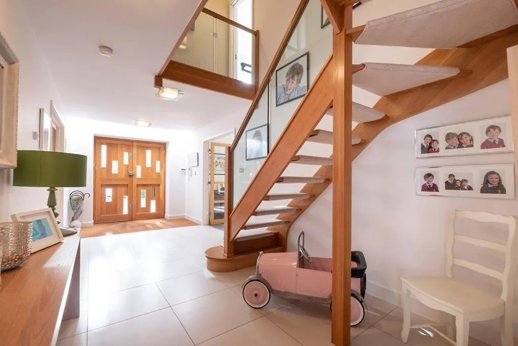Holiday home Cheltenham'S Most Luxurious House - Beautiful Hot Tub & Indoor Pool Charlton Kings
